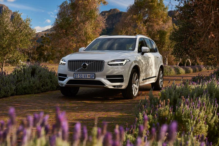  Volvo XC90 T6 Inscription 2015 года  (ZA) (фото 4 из 30)